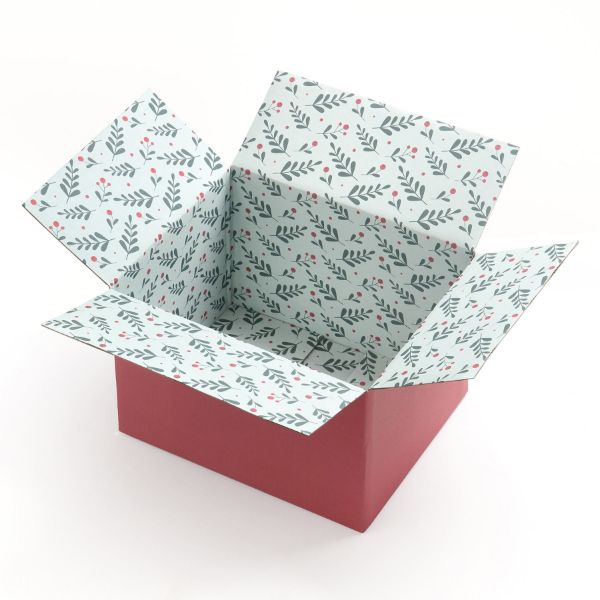 Great Papers! GiftIn Corrugated Shipping Box, Christmas Floral for Gifts, Birthdays, Holidays, and Care Packages, 2 Pack (2024050)